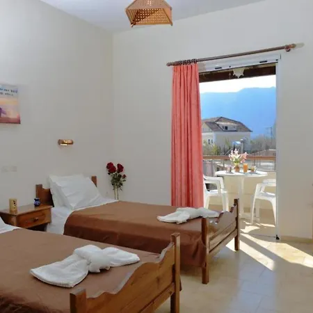 Bekiri's 6 * Alykanas (Zakynthos)